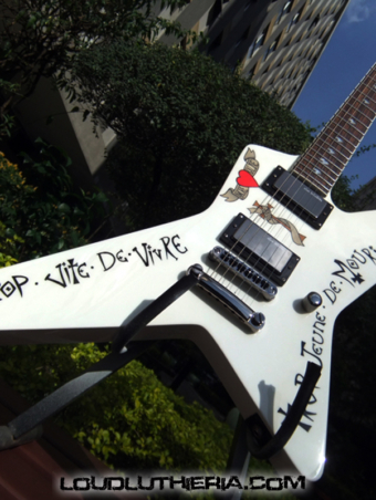 E assim foi como a bixinha voou de volta pra casa